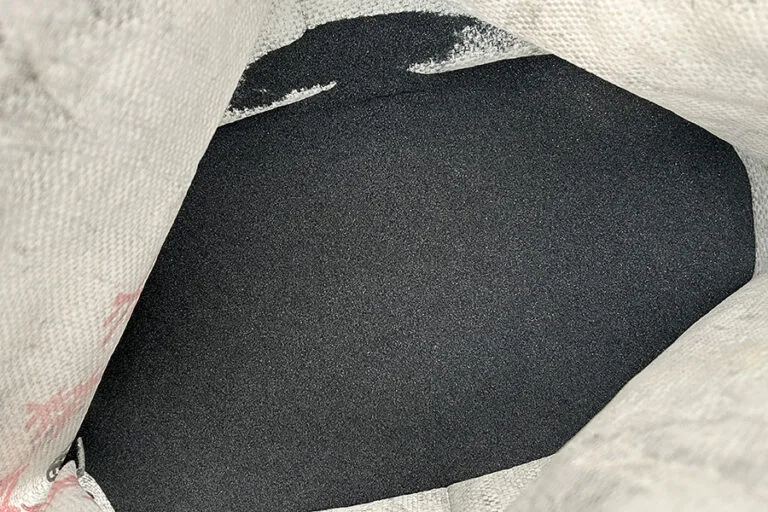 black SiC